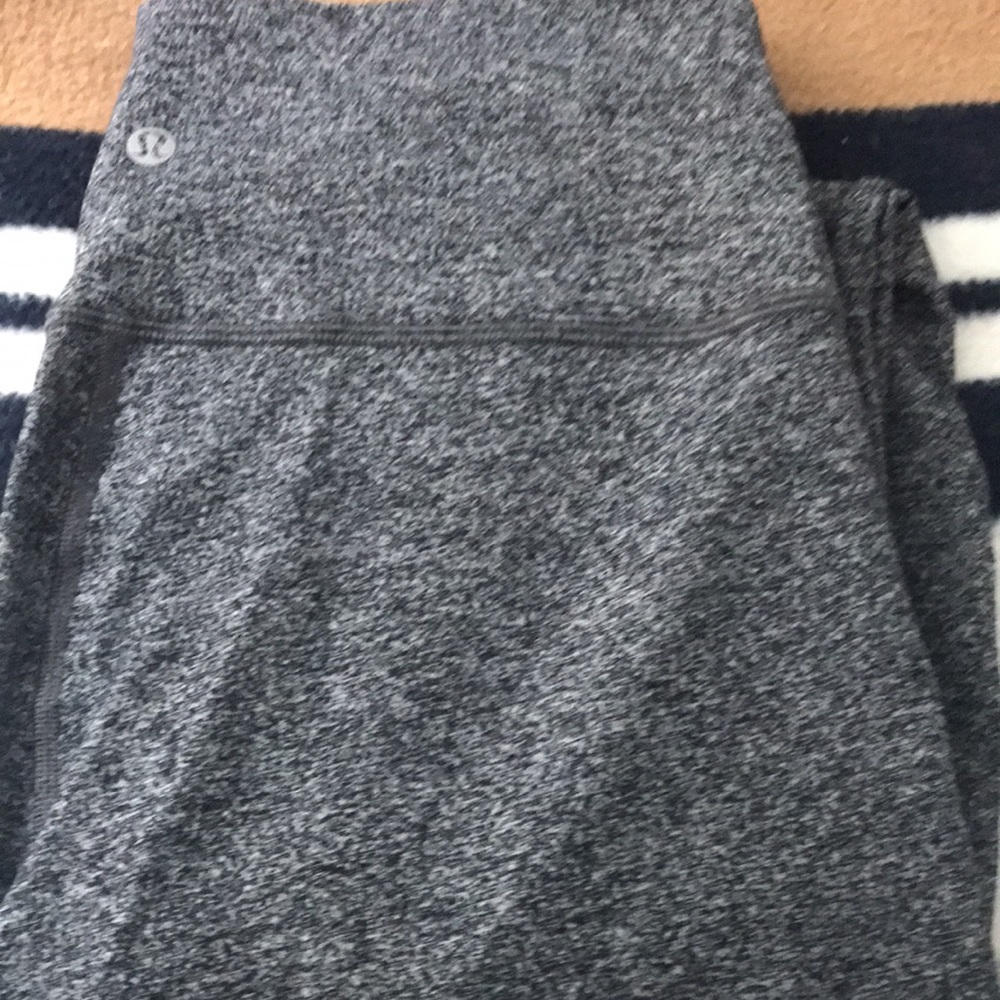 Women’s High-Rise Yoga Pants